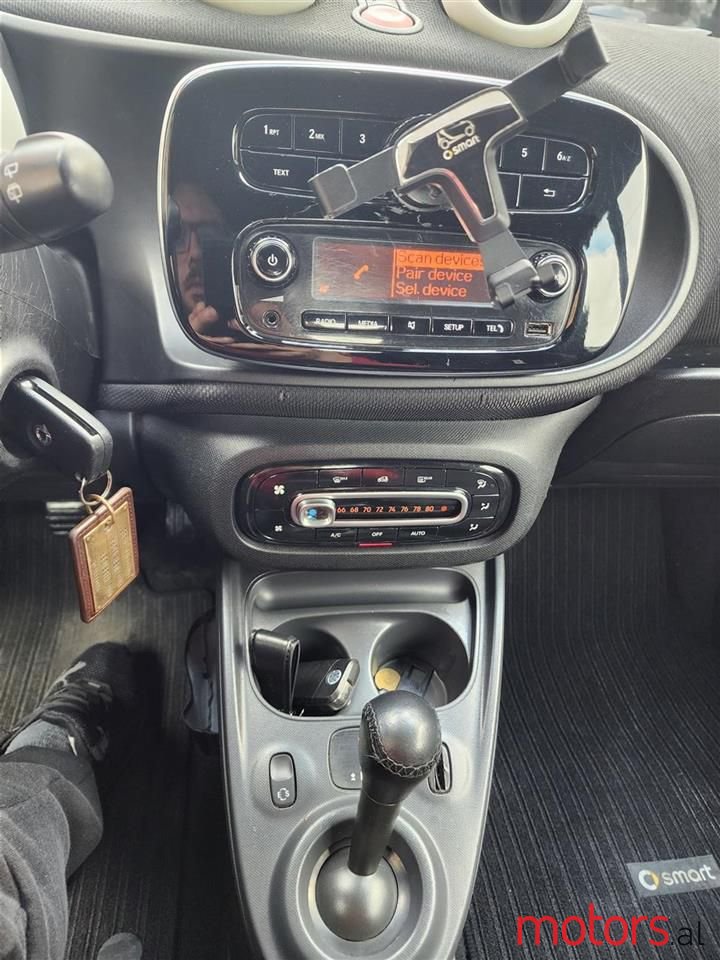 2016' Smart Fortwo photo #6