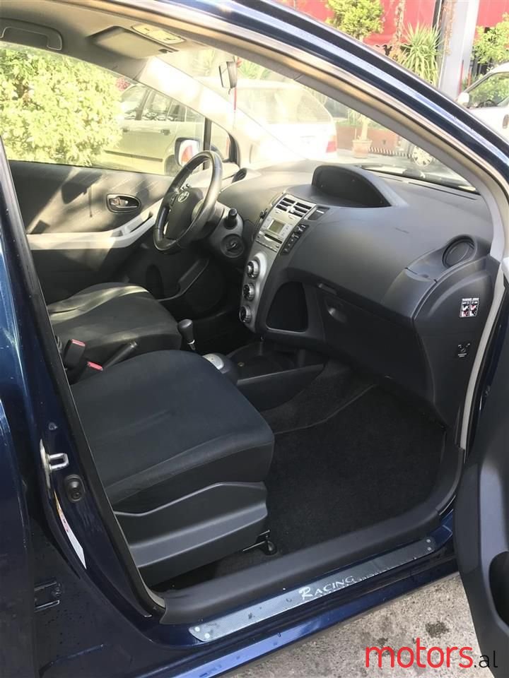 2006' Toyota Yaris photo #5