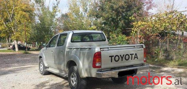 2010' Toyota Hilux photo #1