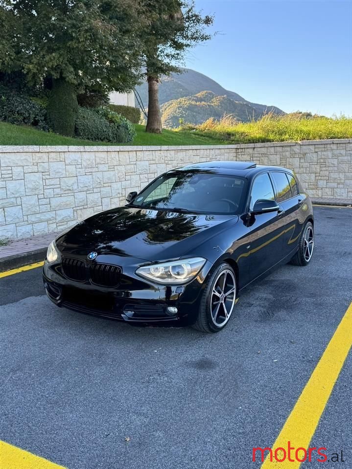 2012' BMW 120 photo #1