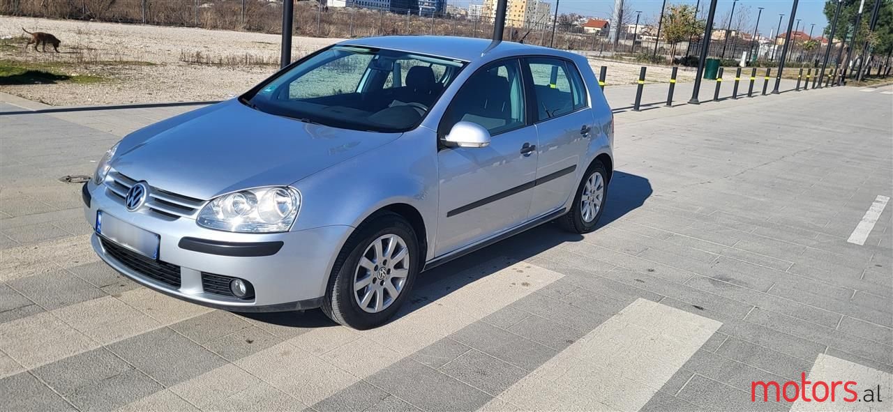 2007' Volkswagen Golf photo #3