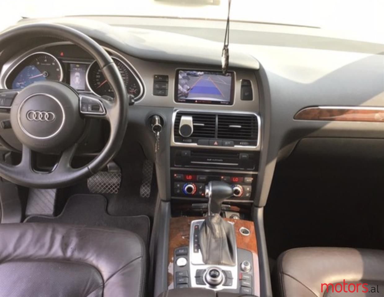 2012' Audi Q7 photo #3