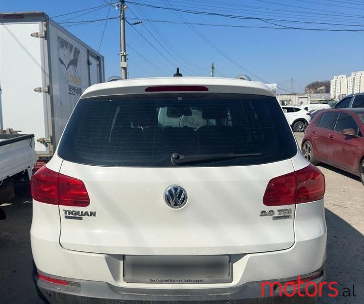 2013' Volkswagen Tiguan photo #6