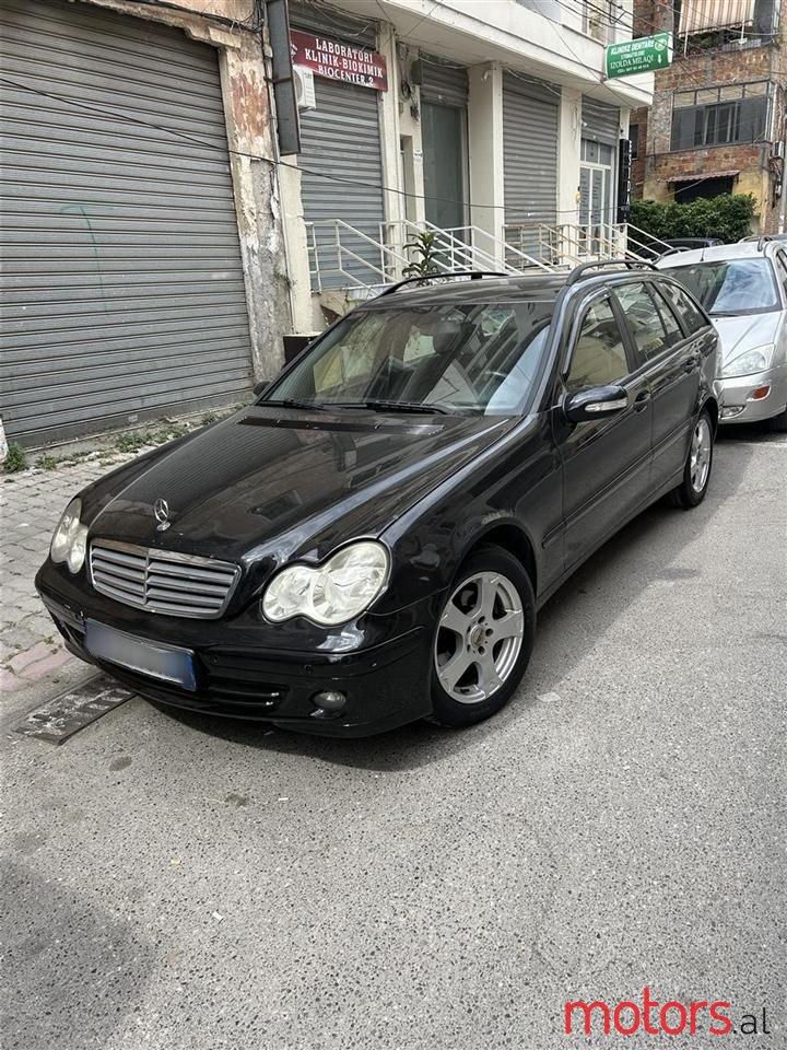 2006' Mercedes-Benz C 220 photo #1