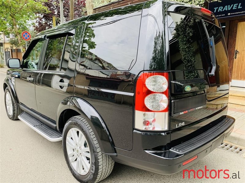 2010' Land Rover Discovery photo #3