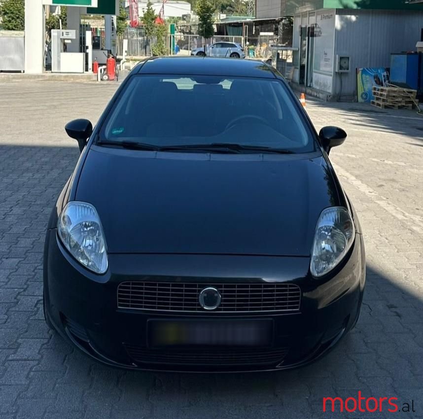 2008' Fiat Grande Punto photo #5