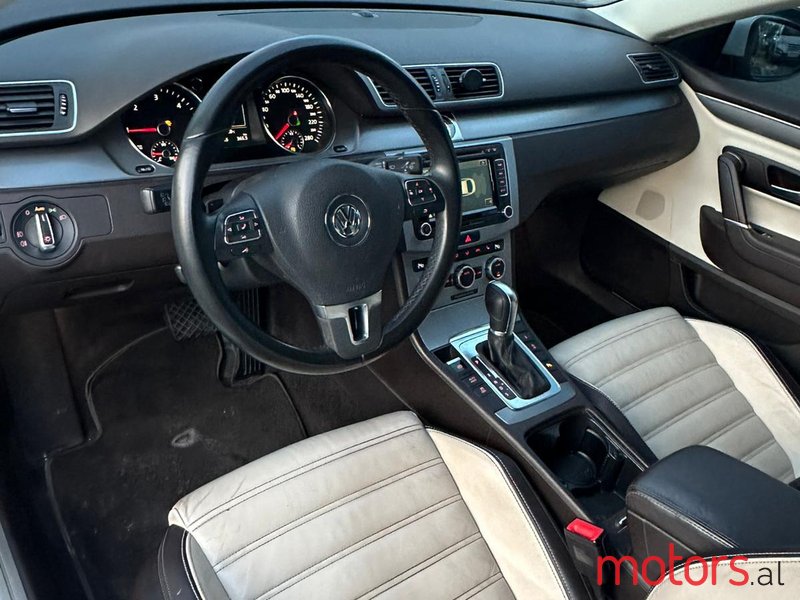 2015' Volkswagen CC photo #3