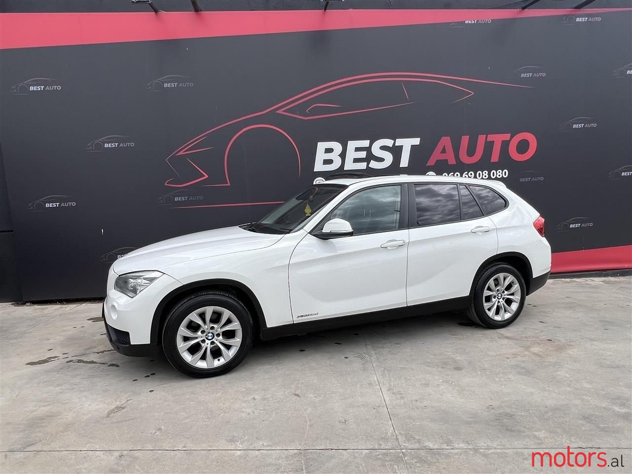 2012' BMW X1 photo #1