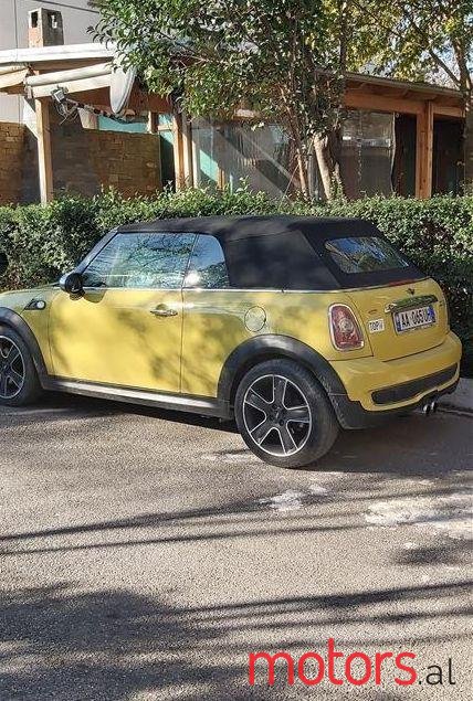 2009' MINI Cooper S photo #1