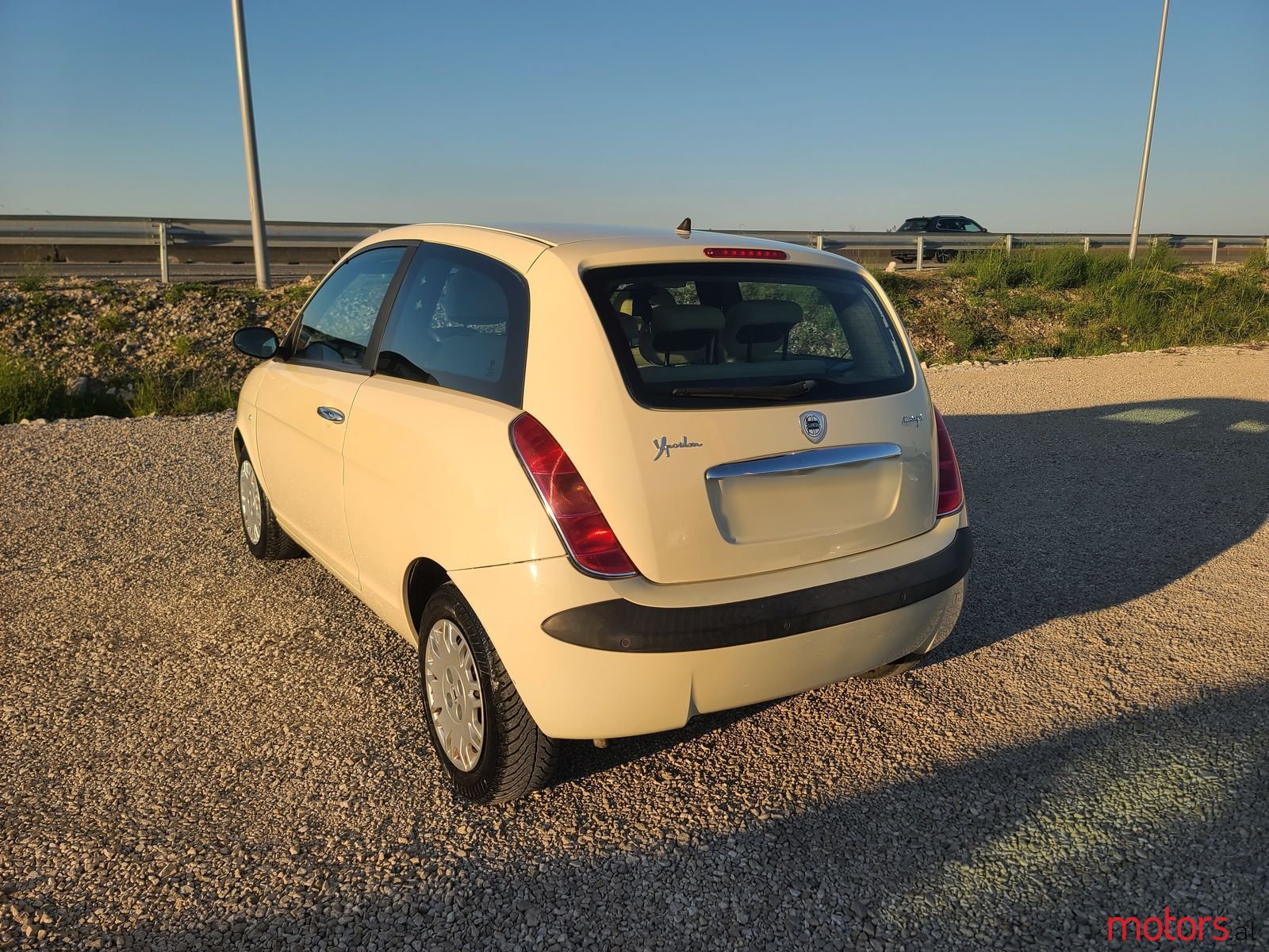 2007' Lancia Ypsilon photo #2
