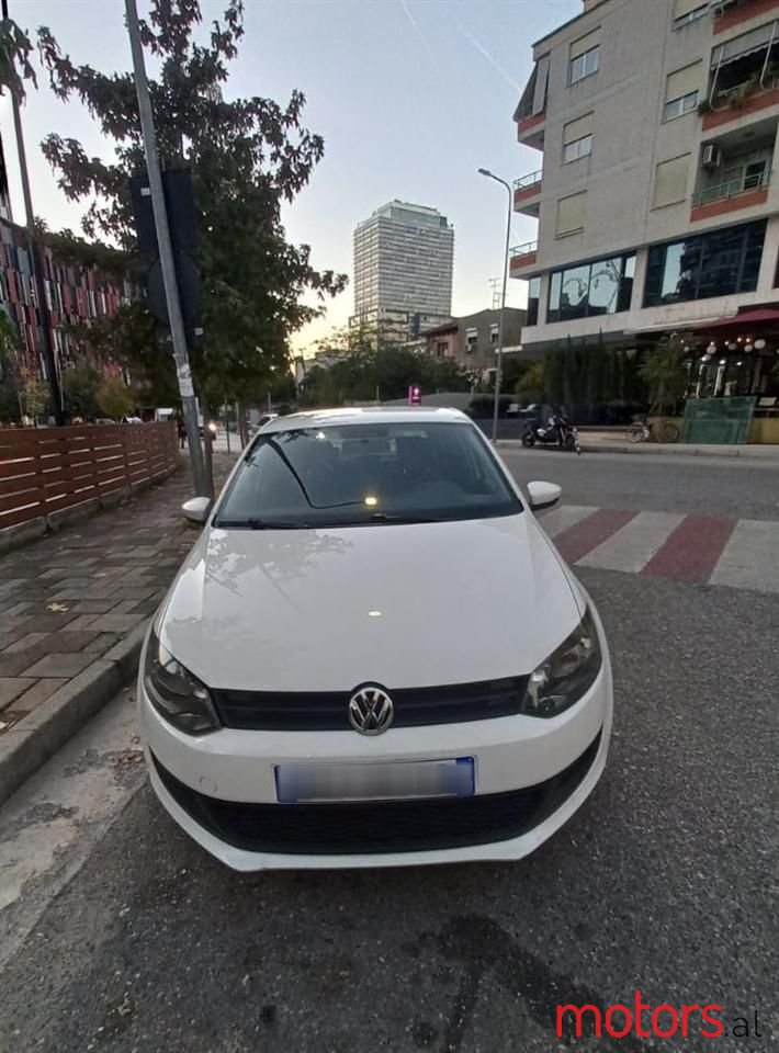 2012' Volkswagen Polo photo #1