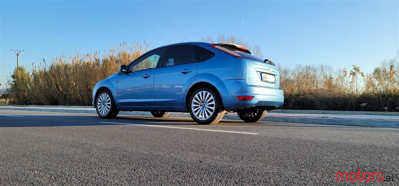 2008' Ford Focus photo #4