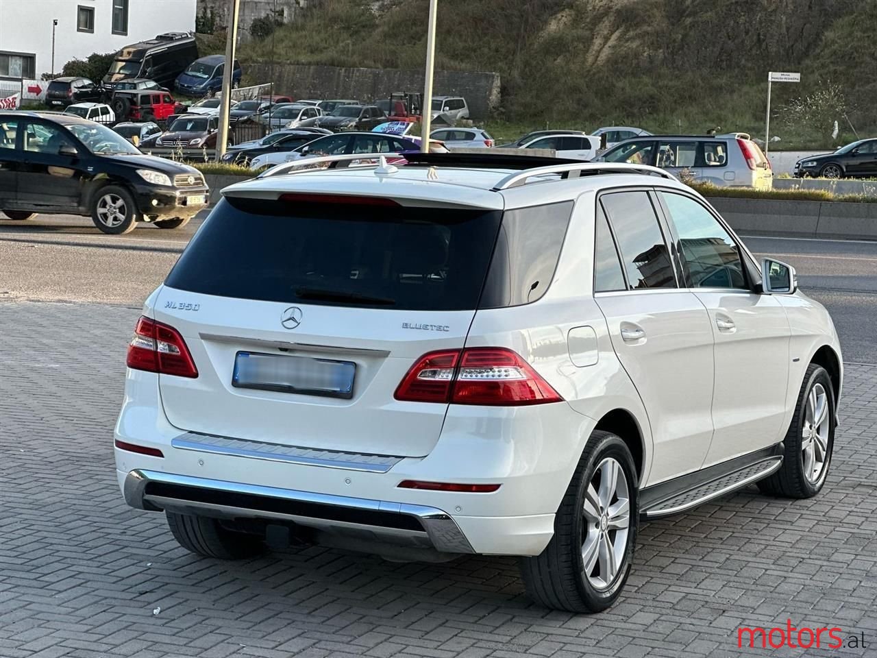 2012' Mercedes-Benz ML 350 photo #6