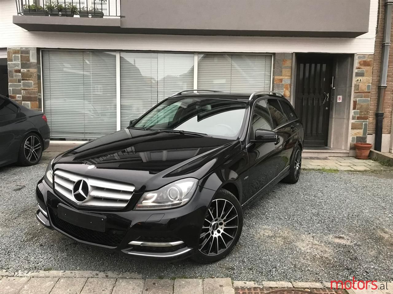 2012' Mercedes-Benz C 200 photo #1