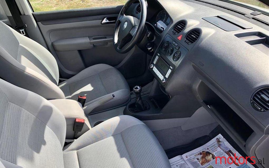 2007' Volkswagen Caddy photo #5