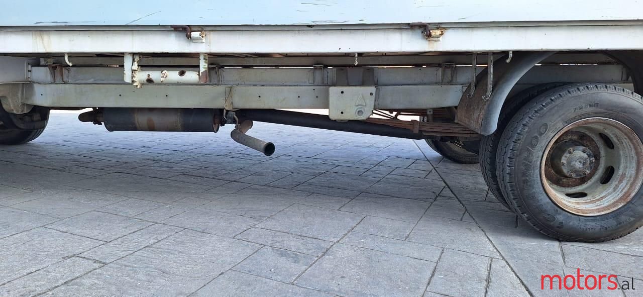 1989' Mercedes-Benz 400 photo #3