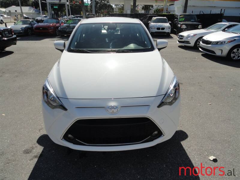 2019' Toyota Yaris photo #1