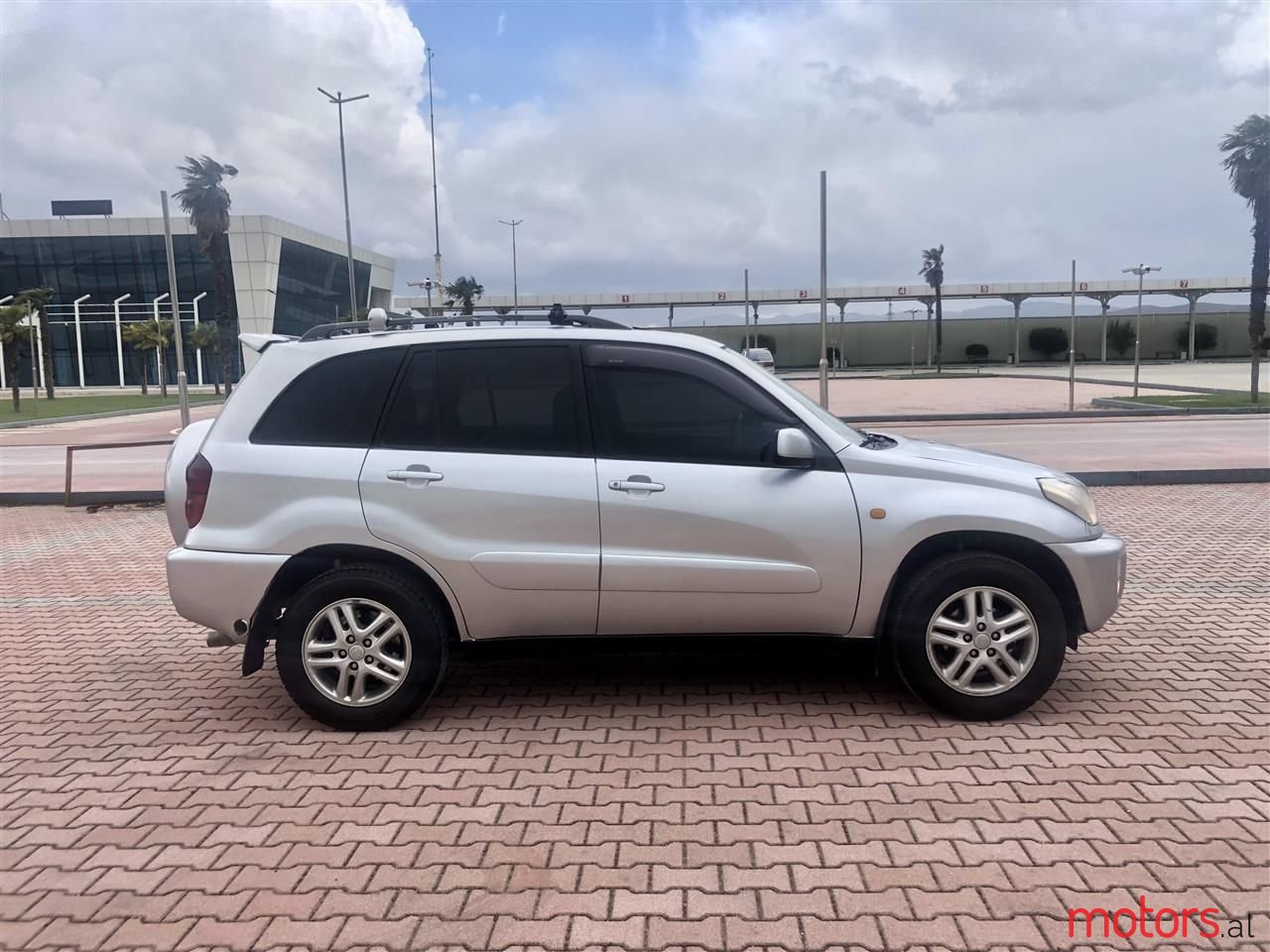 2002' Toyota RAV4 photo #6