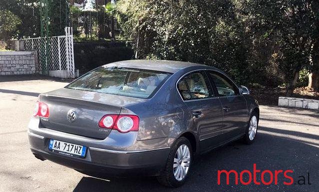 2006' Volkswagen Passat photo #1