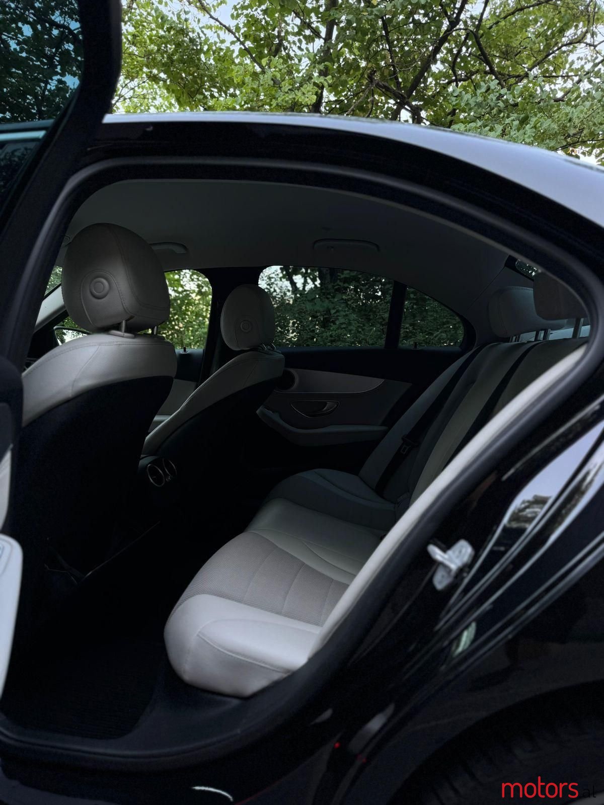 2014' Mercedes-Benz C 220 photo #4