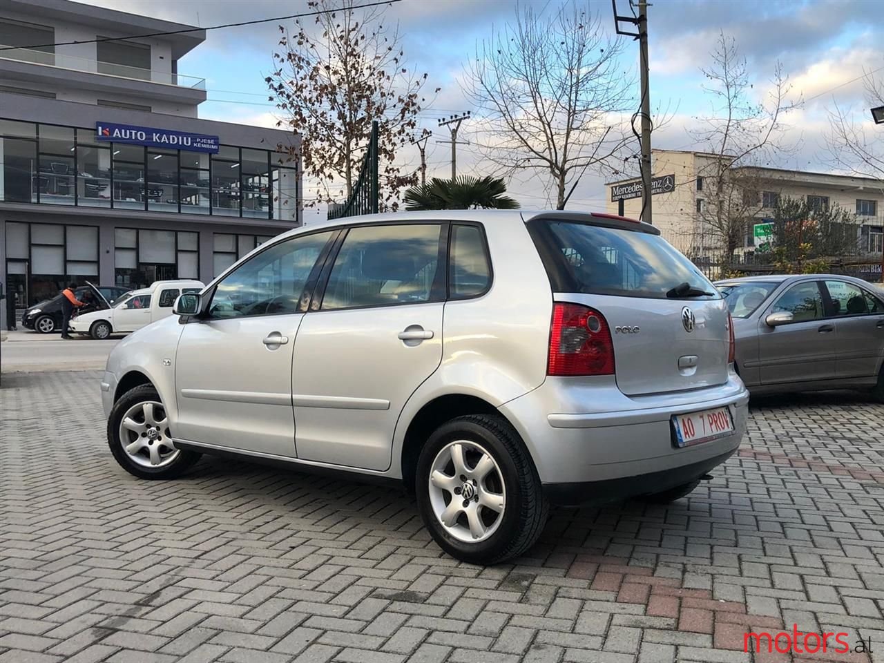 2005' Volkswagen Polo photo #3