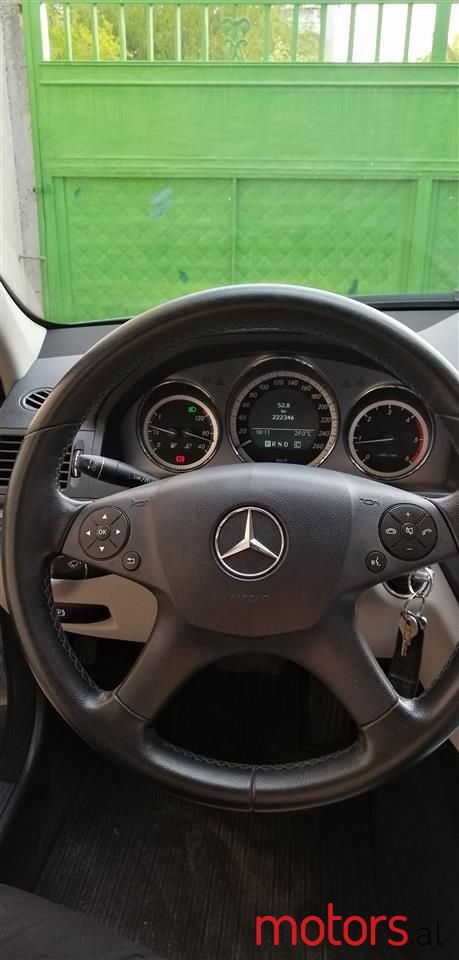 2009' Mercedes-Benz C 200 photo #6