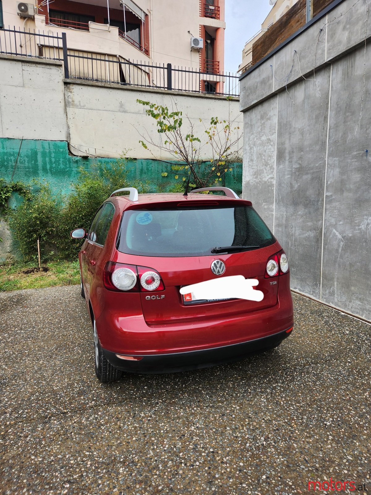 2008' Volkswagen Golf Plus photo #2