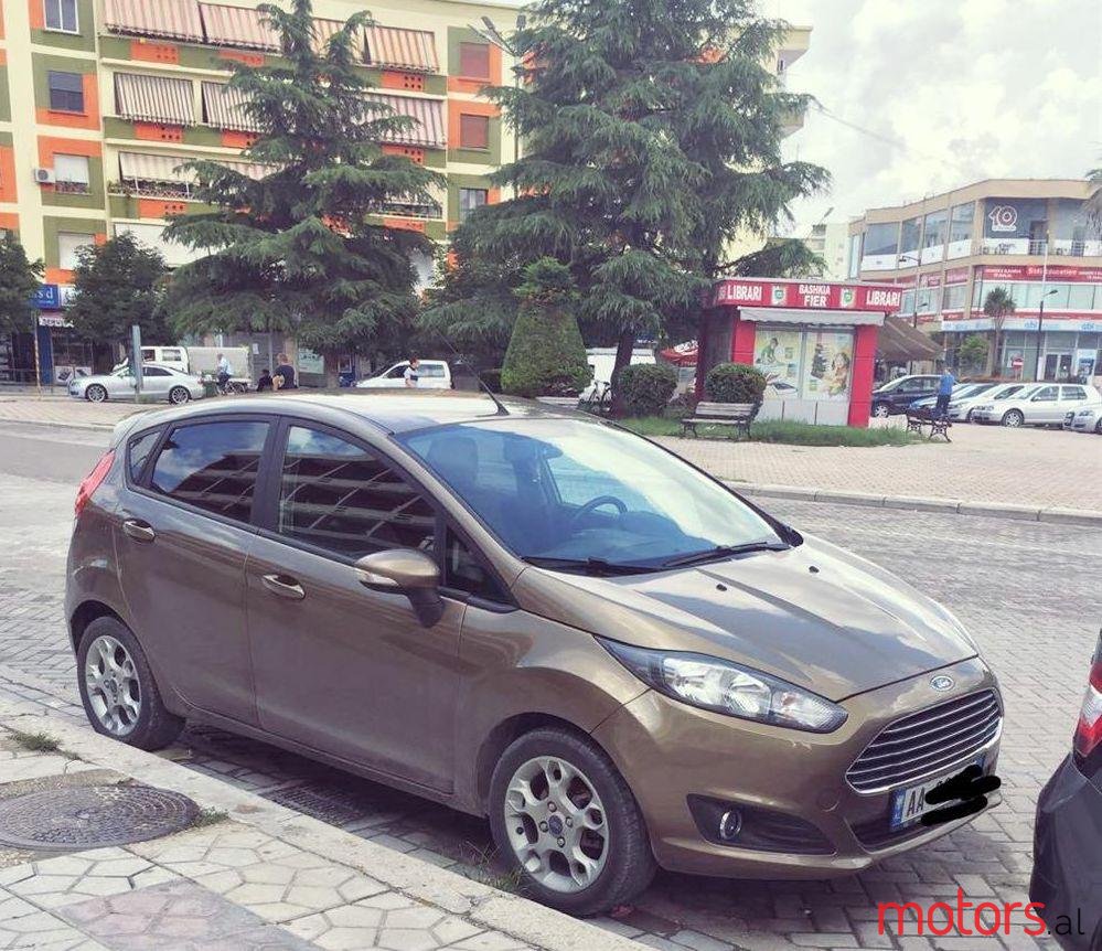 2014' Ford Fiesta photo #1