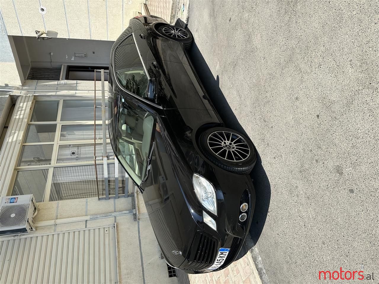 2010' Mercedes-Benz 220 photo #4