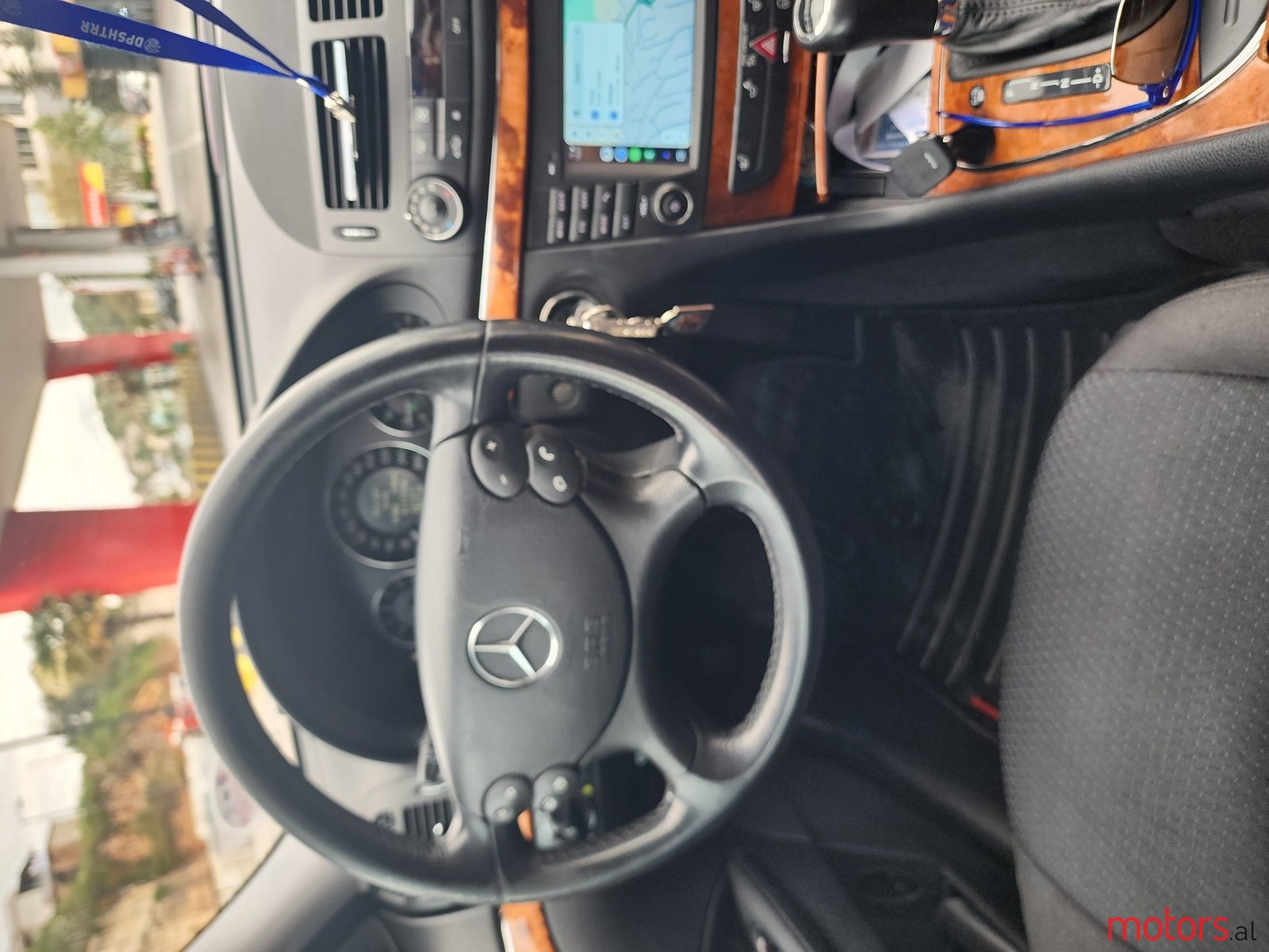 2007' Mercedes-Benz E 200 photo #5