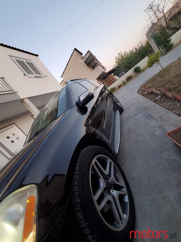 2009' Mercedes-Benz GL 320 photo #2