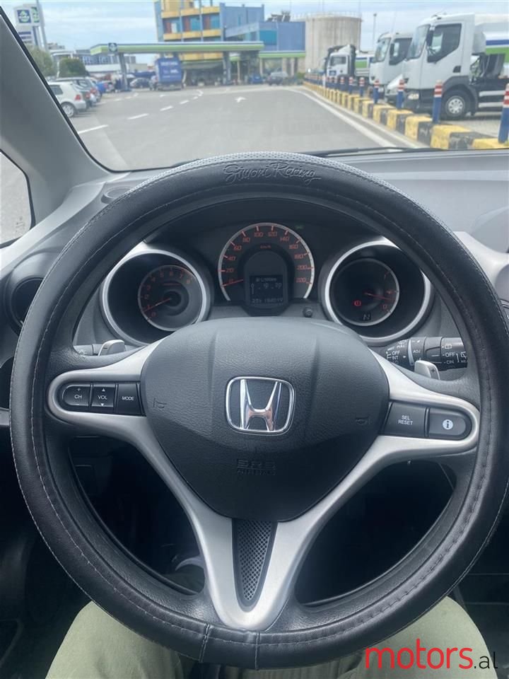 2010' Honda Jazz photo #4