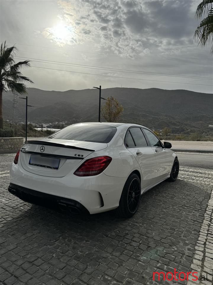 2015' Mercedes-Benz C 300 photo #4