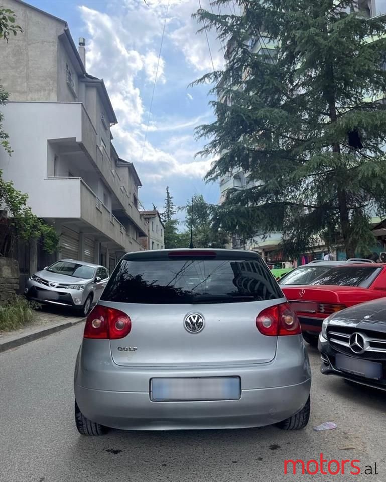 2008' Volkswagen Golf photo #1