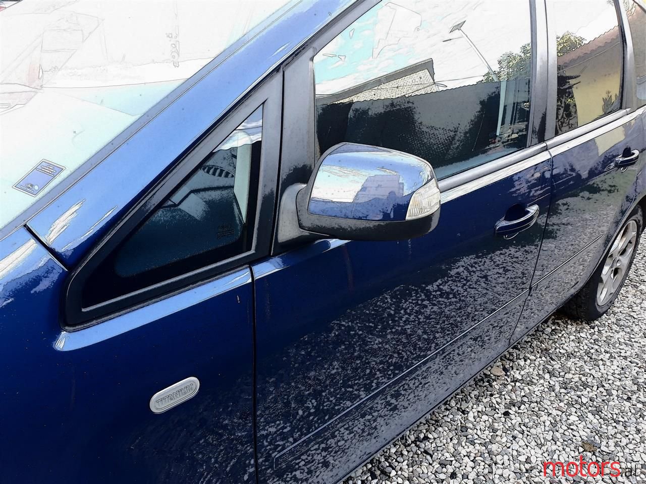 2010' Ford C-MAX photo #6