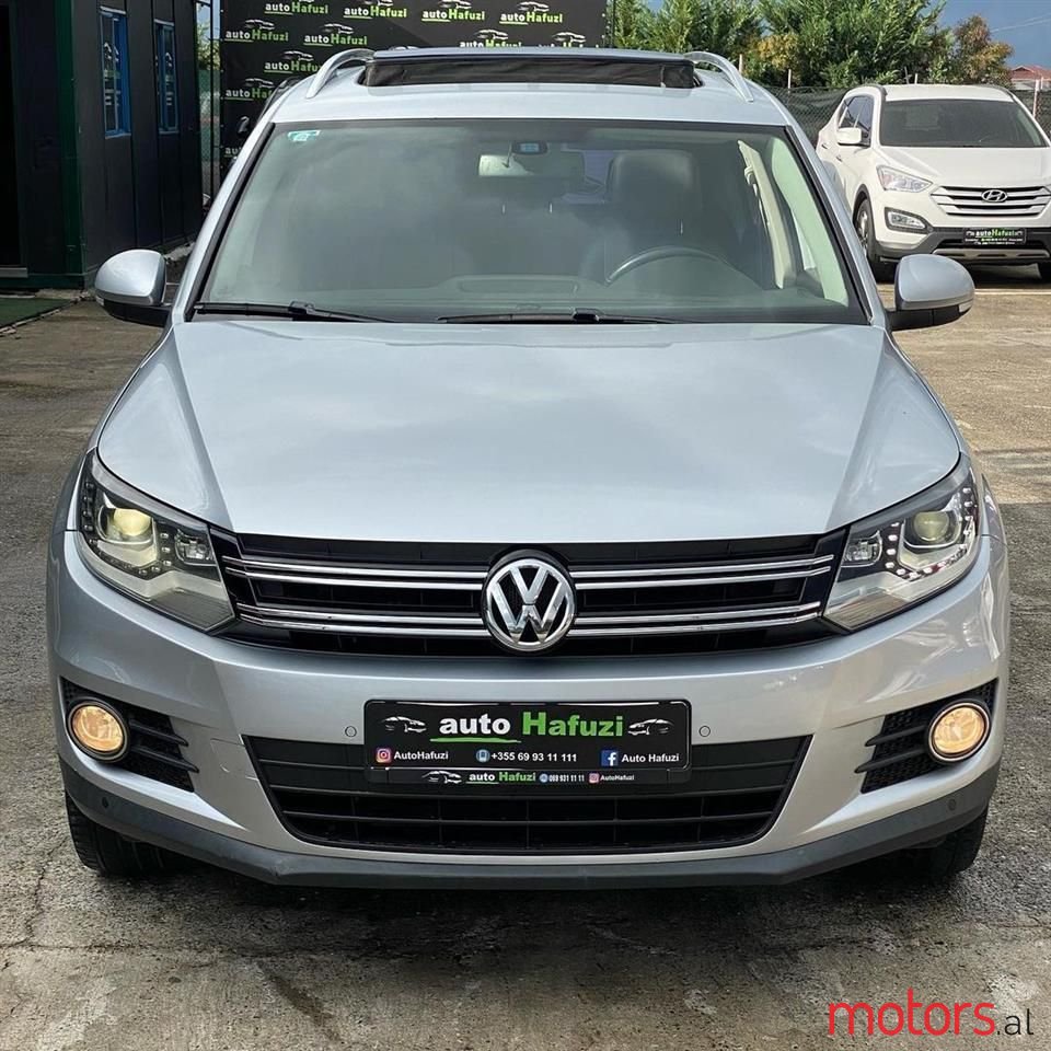 2013' Volkswagen Tiguan photo #2