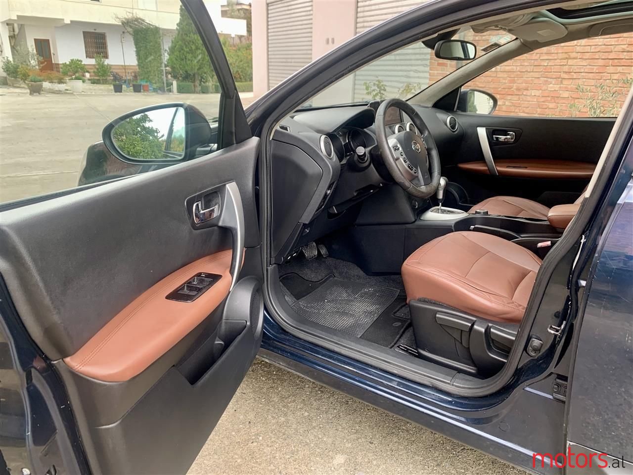 2009' Nissan Qashqai photo #3