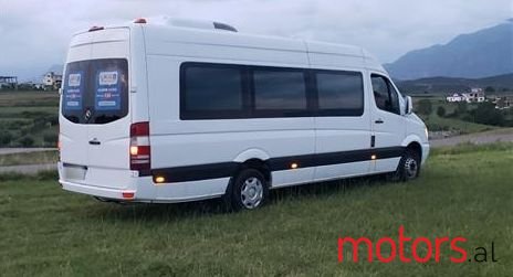 2008' Mercedes-Benz 220 photo #2