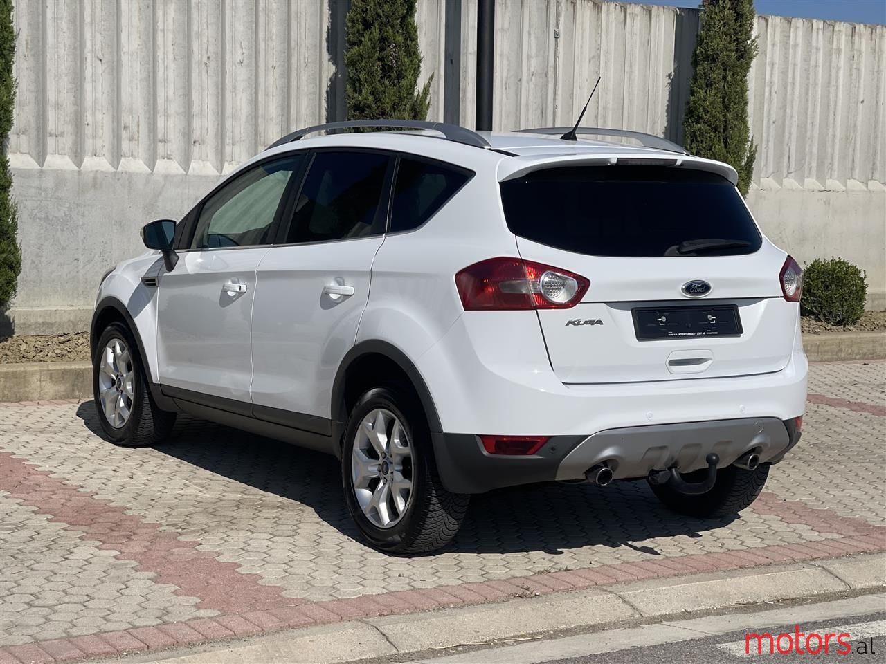 2012' Ford Kuga photo #5