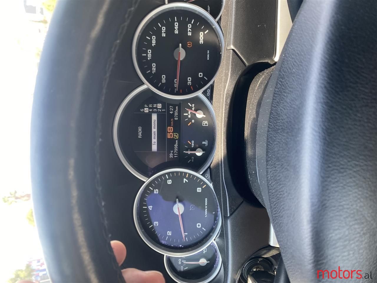 2009' Porsche Cayenne photo #3