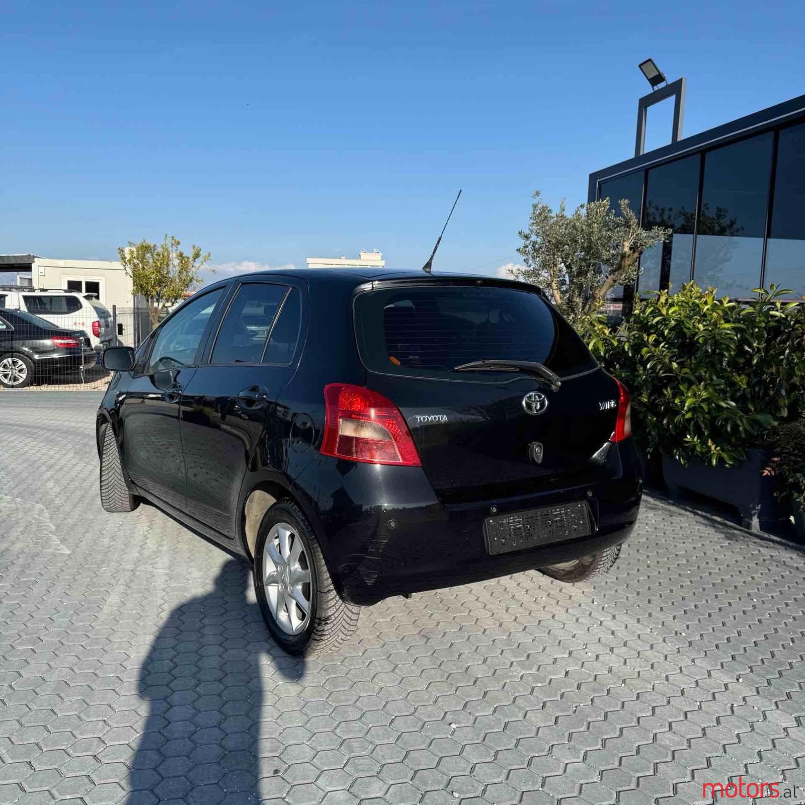 2008' Toyota Yaris photo #4