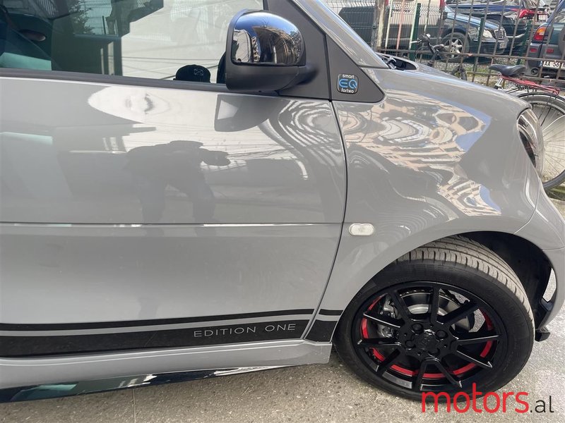 2021' Smart Fortwo photo #5