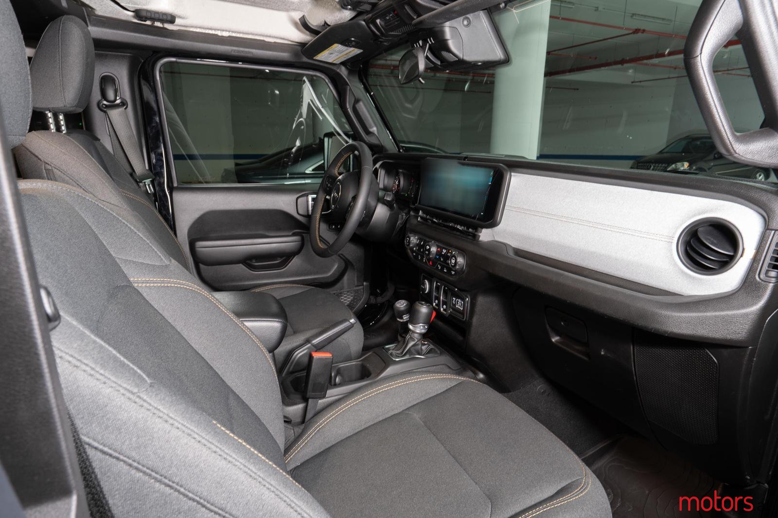 2024' Jeep Wrangler SPORT photo #4