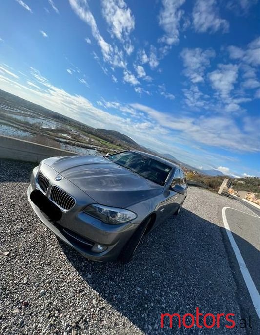 2012' BMW 535 photo #2