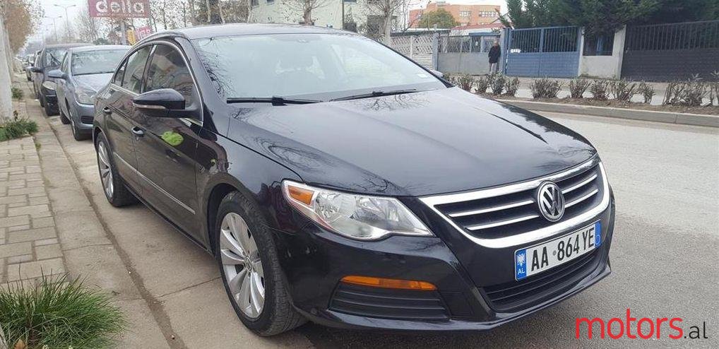 2012' Volkswagen Passat CC photo #1