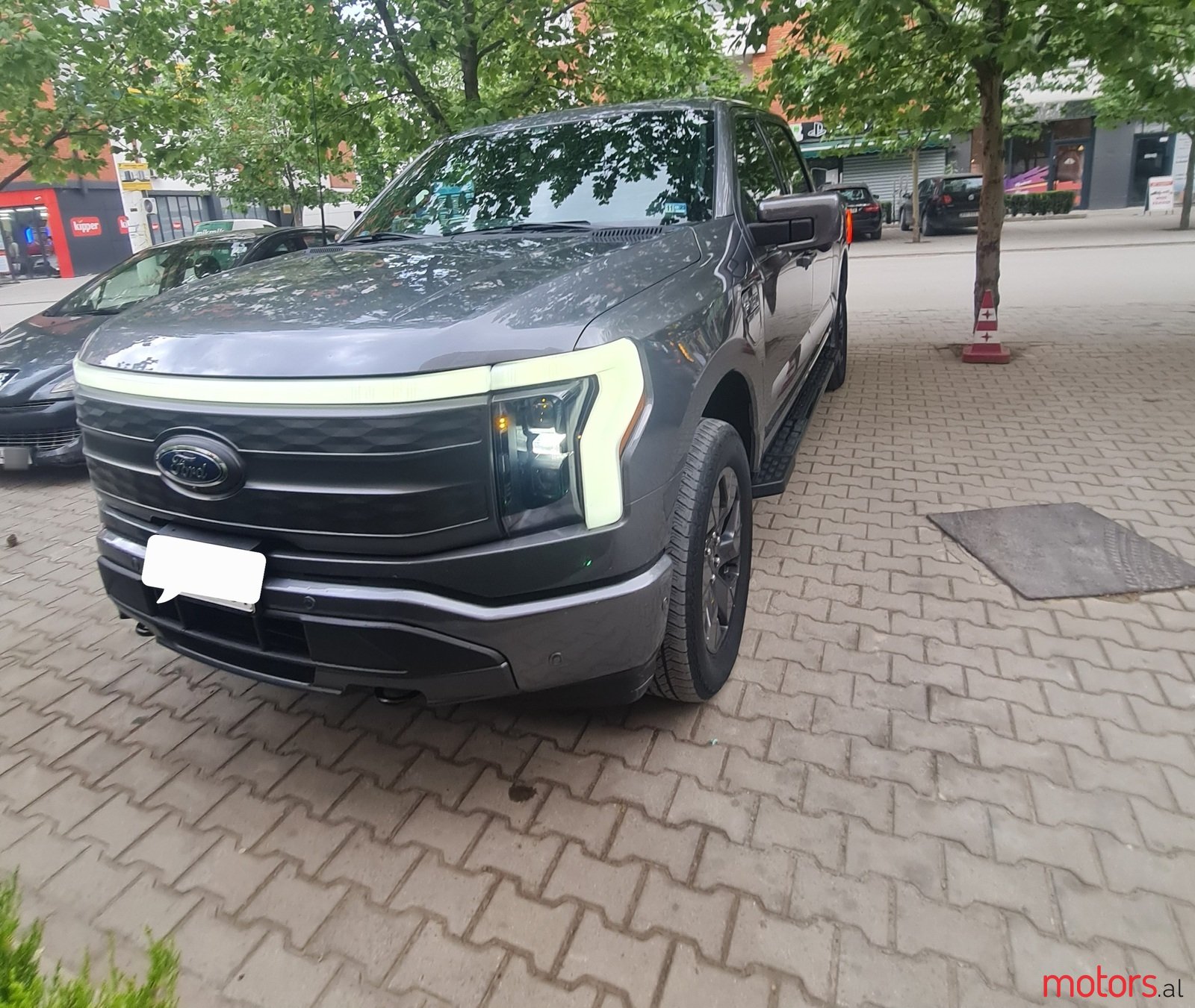 2023' Ford Club Wagon Elektrik photo #1