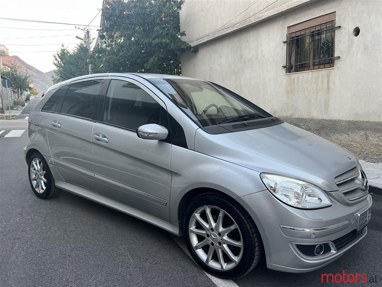 2006' Mercedes-Benz B 200 photo #3