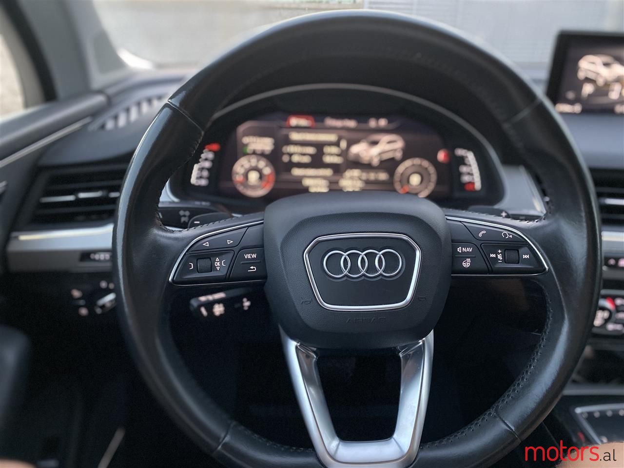 2017' Audi Q7 photo #6