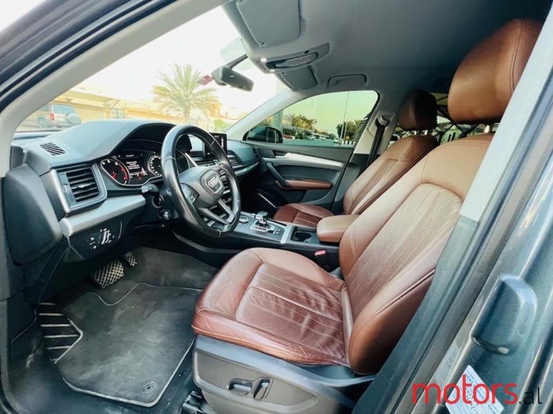 2018' Audi Q5 photo #4