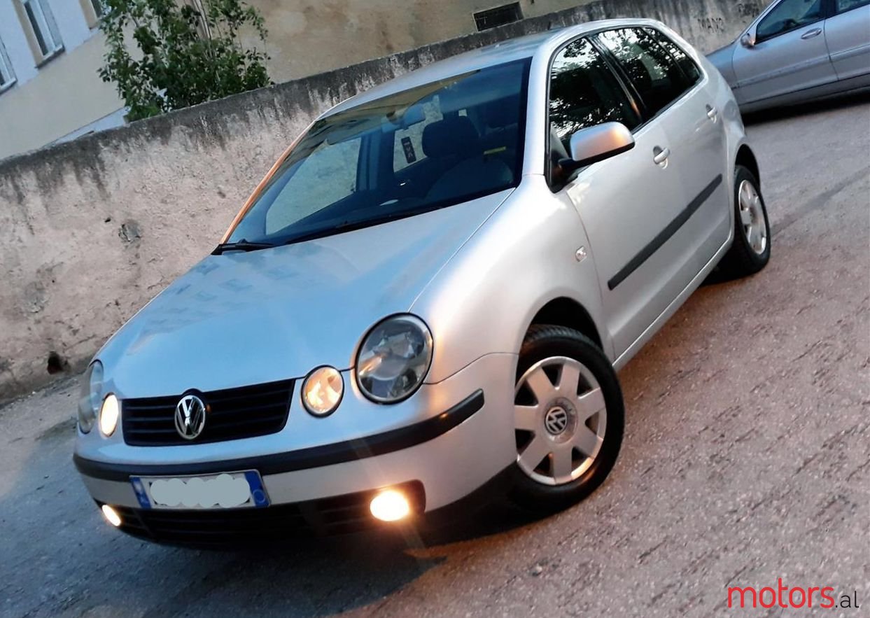 2004' Volkswagen Polo photo #1